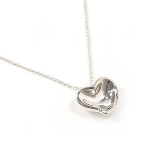 TIFFANY & CO. Silver Heart Necklace